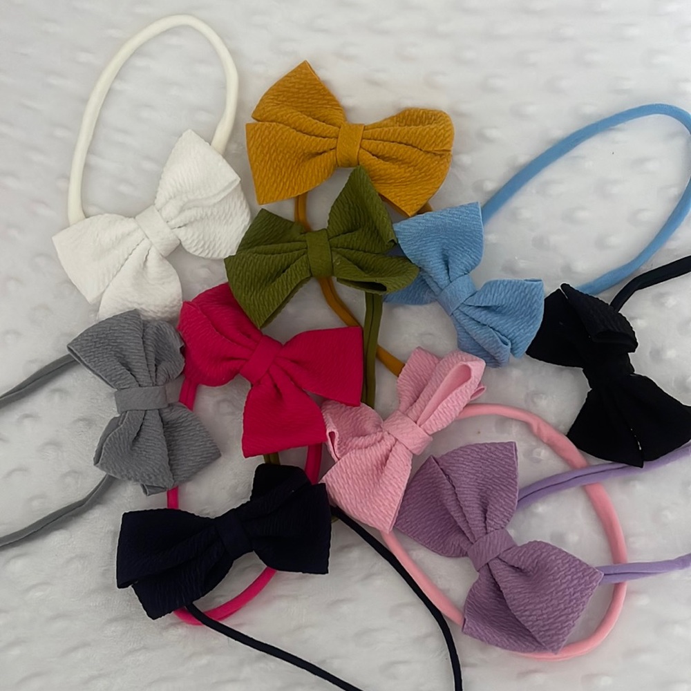 Infant bows